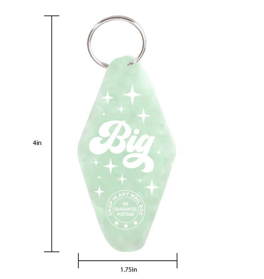 Little - Vintage Motel Keychain - Green
