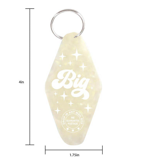 Little - Vintage Motel Keychain - Yellow