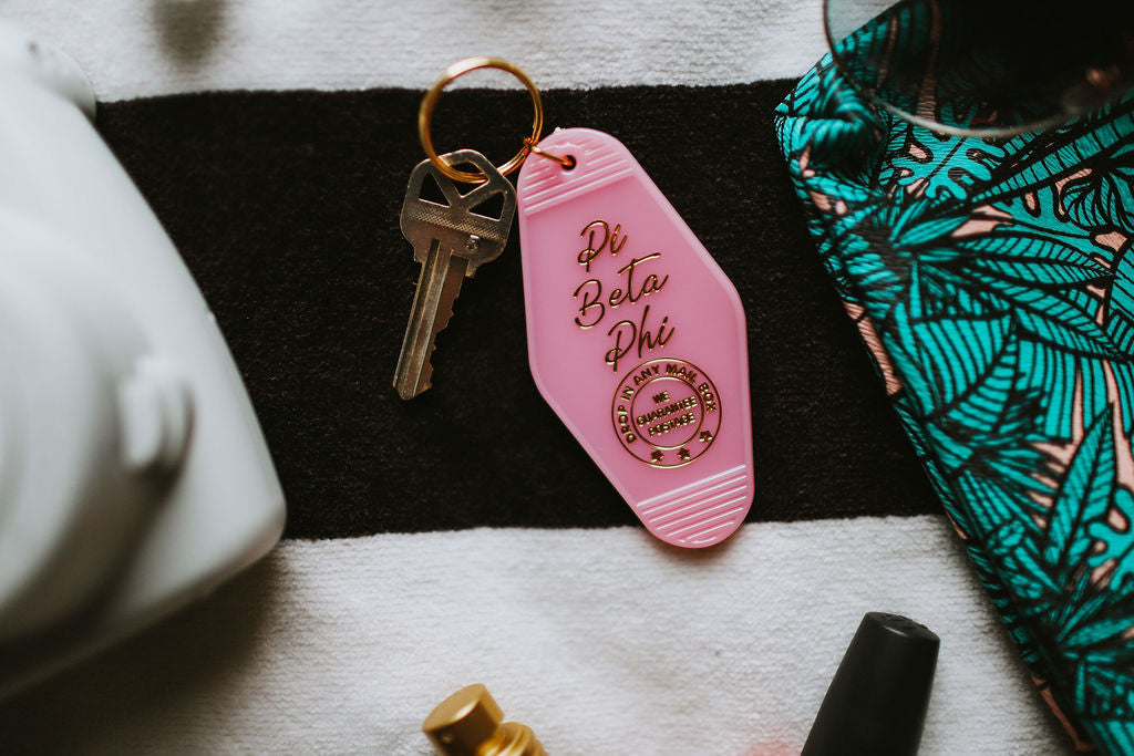 Pi Beta Phi Vintage Motel Keychain